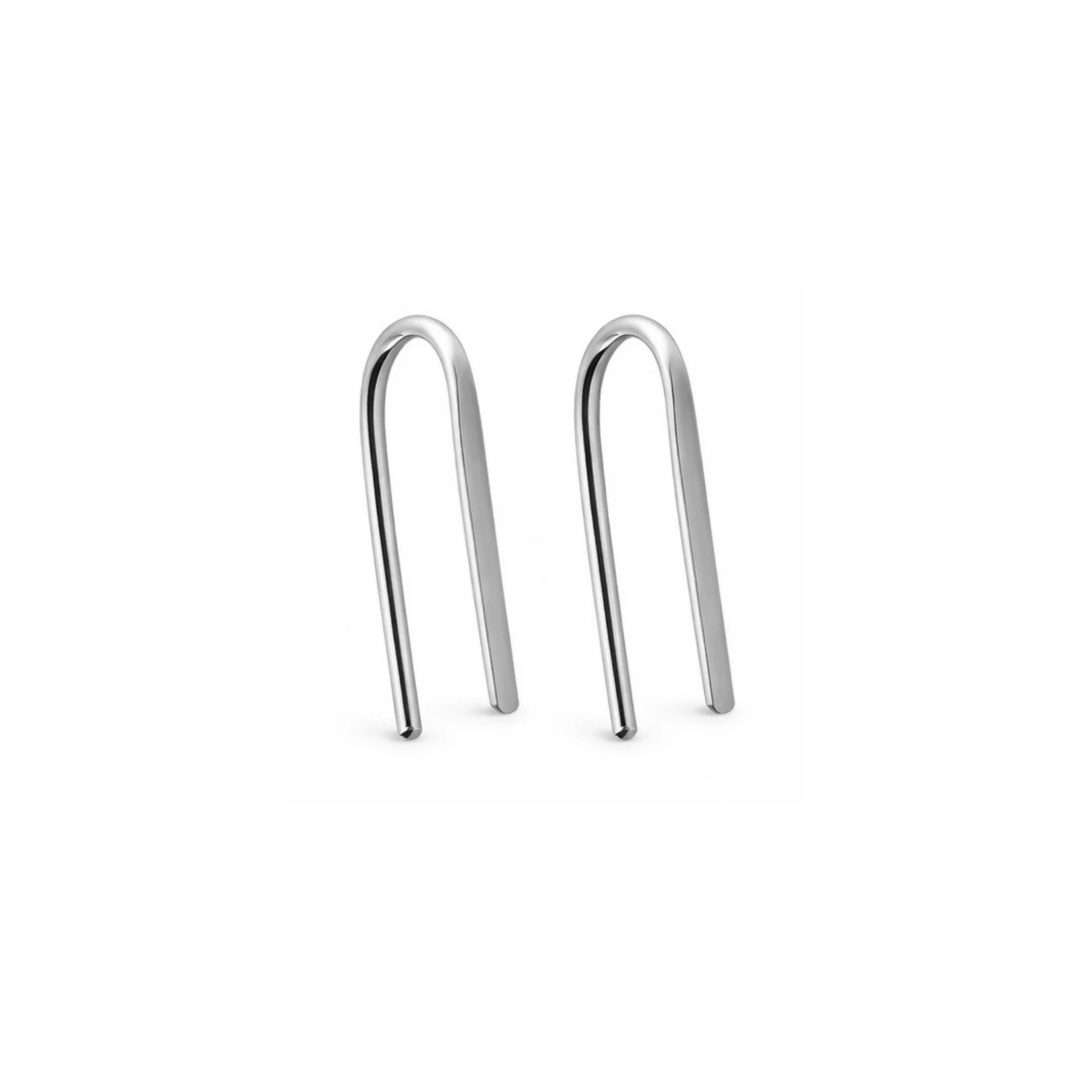 Minimalist Curve Earrings