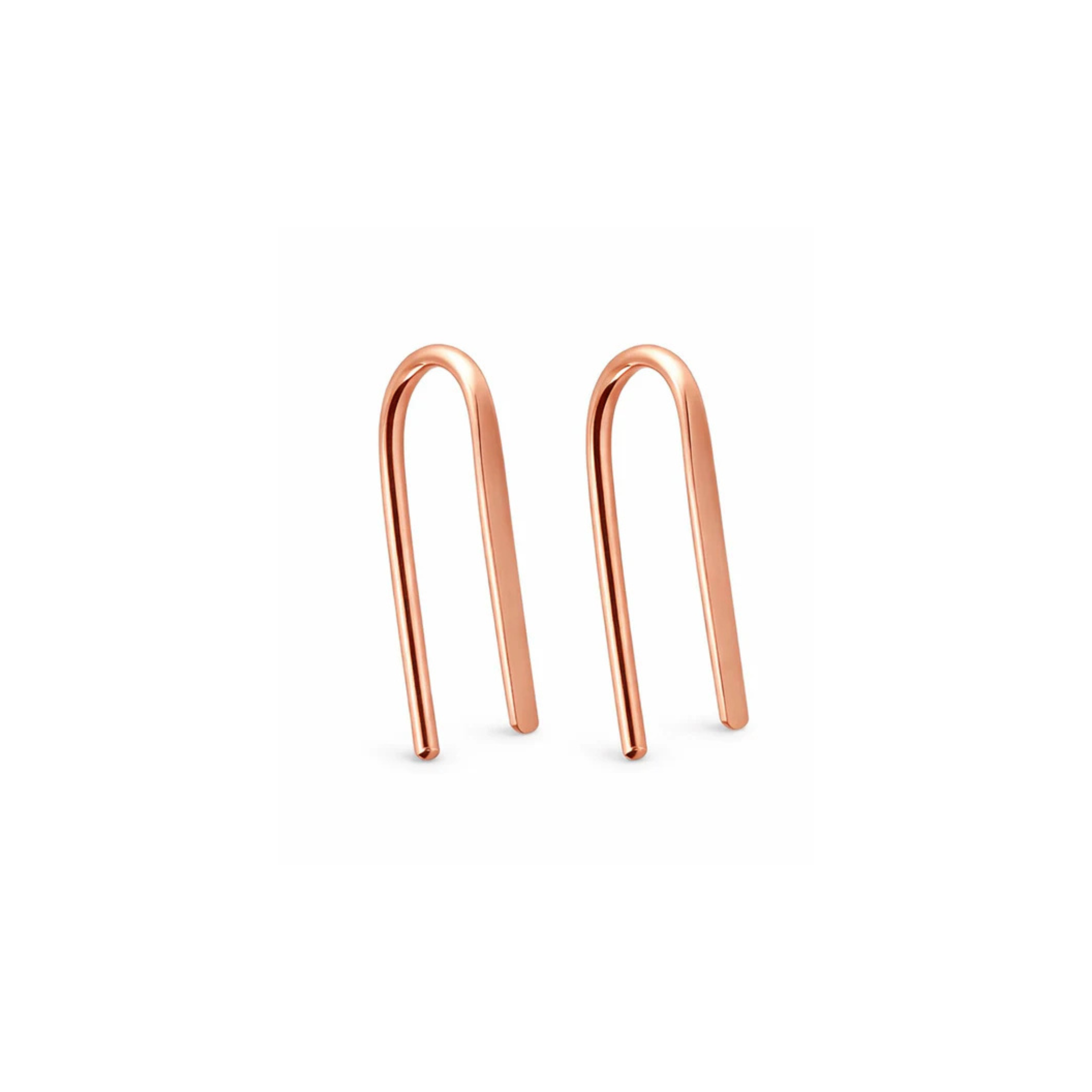 Minimalist Curve Earrings