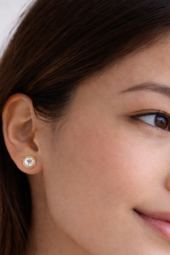 Solid Gold Aquamarine Stud Earrings (4mm)