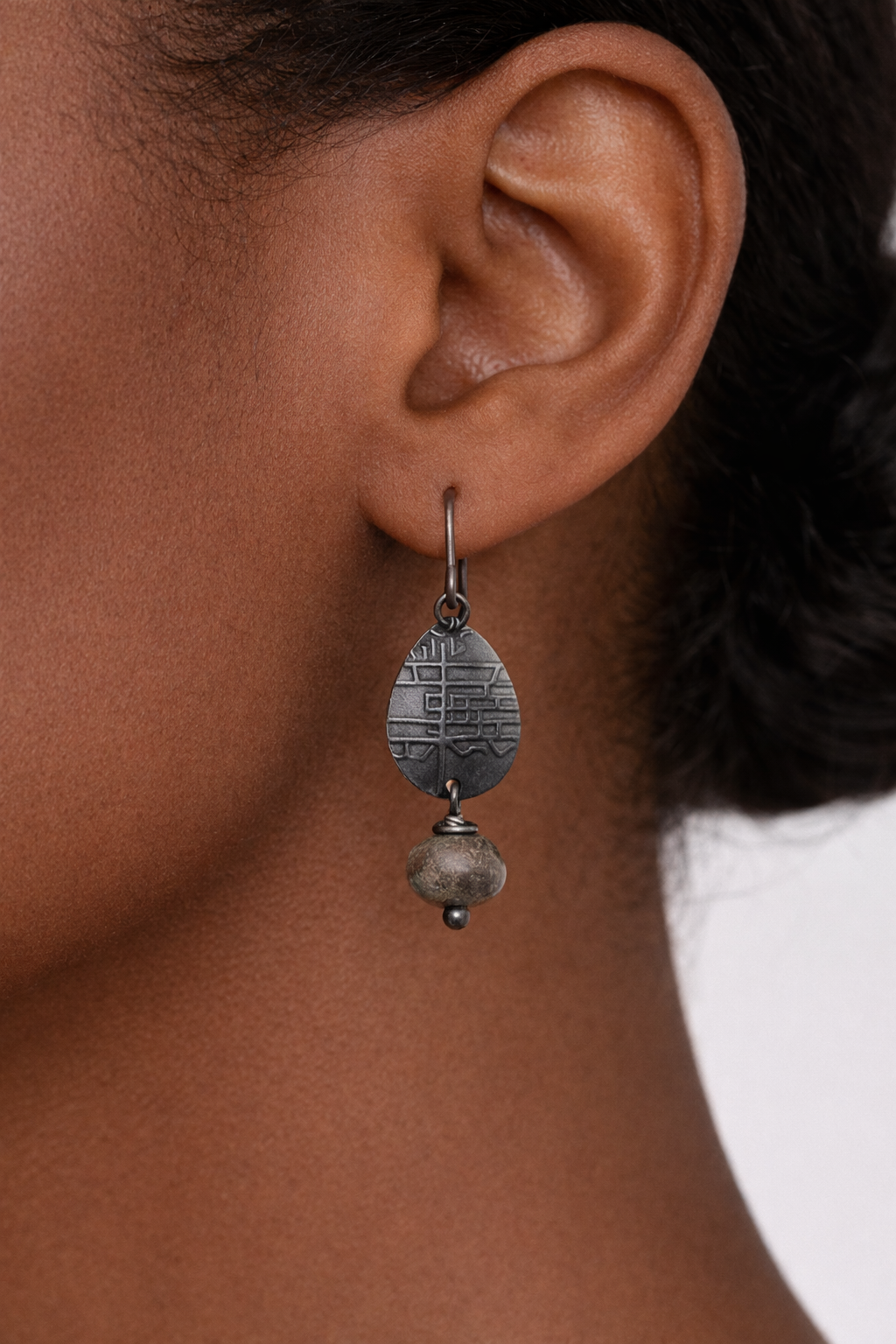 Sterling Silver Labradorite Music Note Dangle Earrings