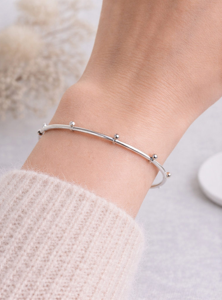 Sterling Silver Chunky Round Bangle