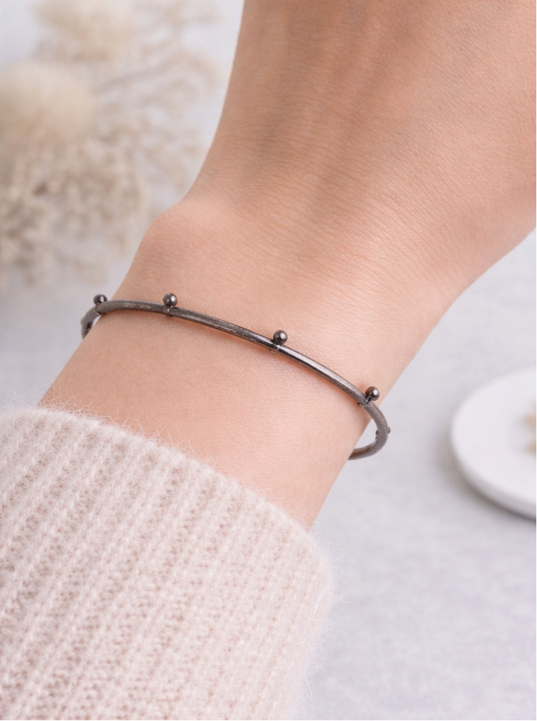 Sterling Silver Chunky Round Bangle