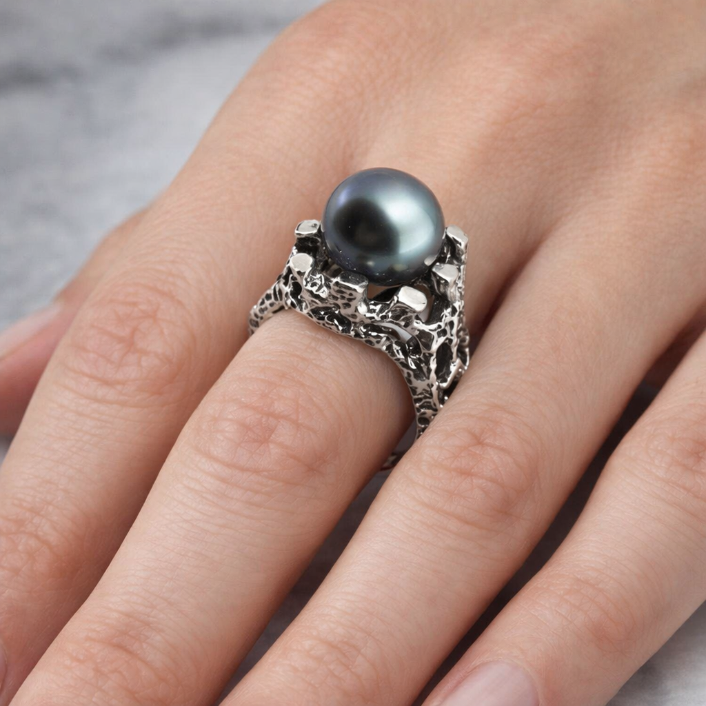 Sterling Silver Black Tahitian Pearl Ring