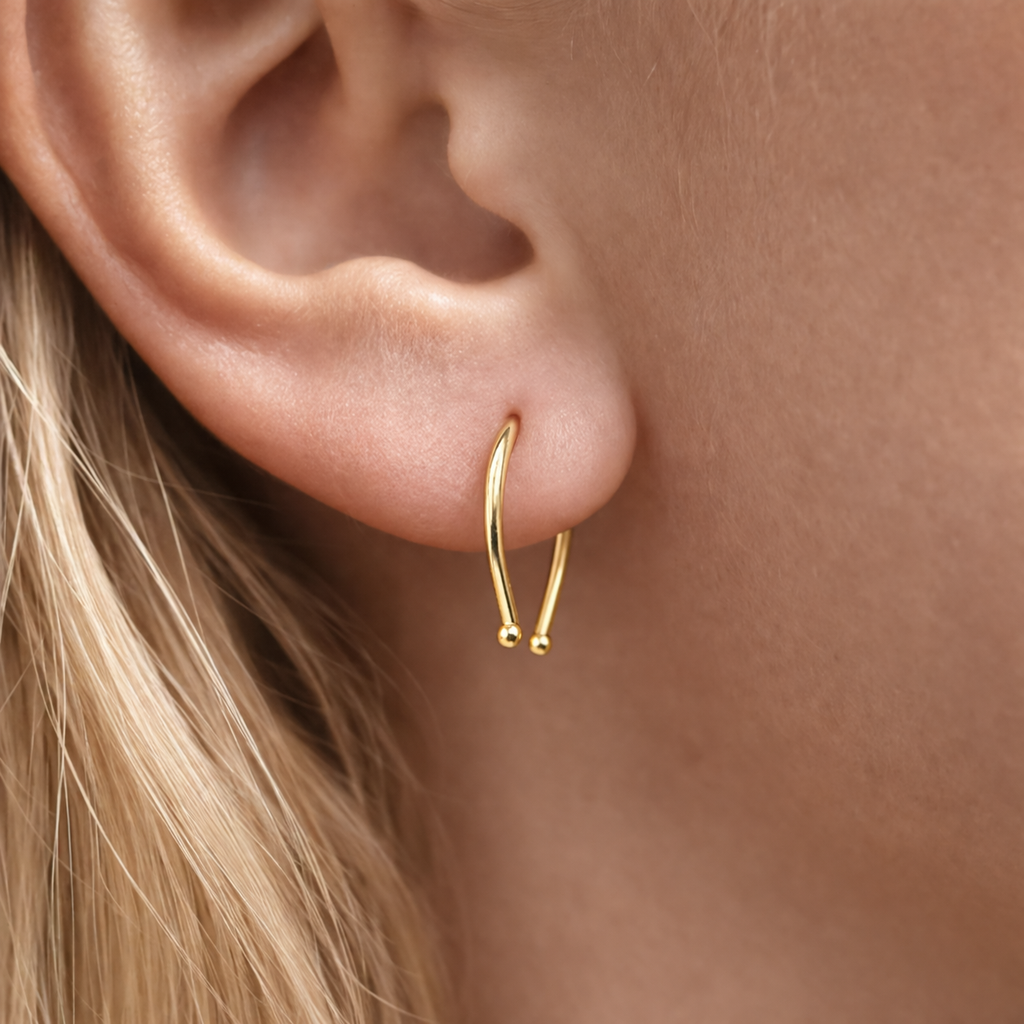 Teardrop Huggie Hoop Earrings with One Beads