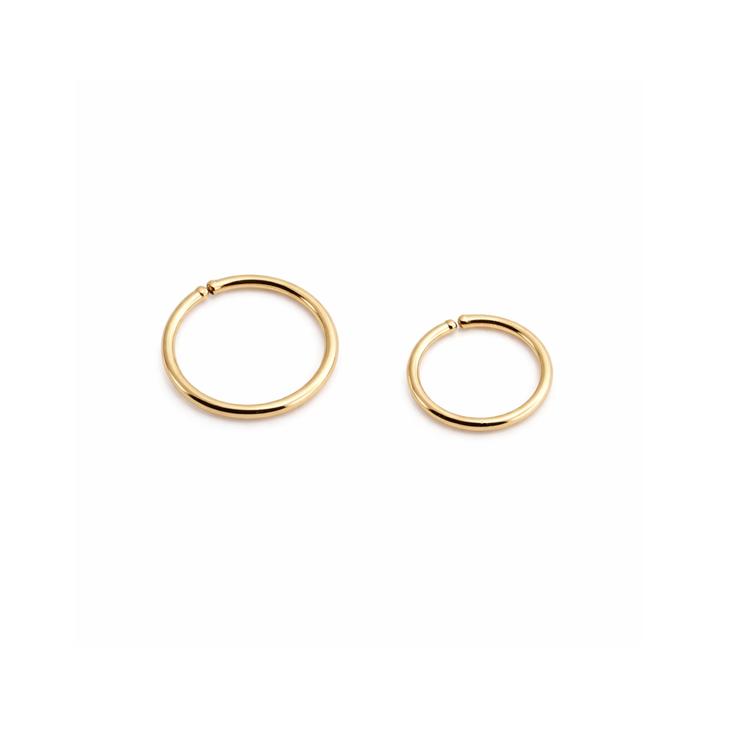 Gold Filled Tiny Mismatched Hoops – 6mm & 7mm