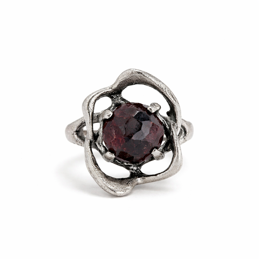 Sterling Silver Garnet Ring