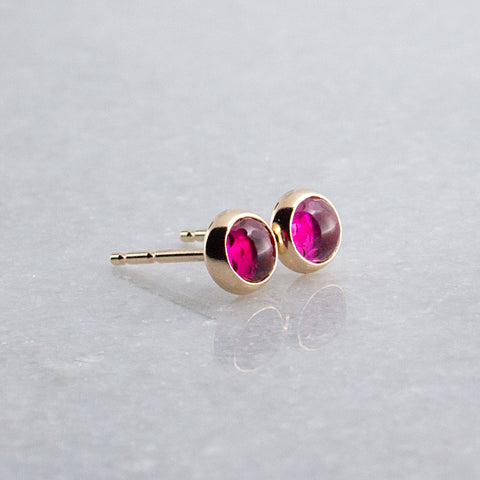 SOLID GOLD Stud Earrings with Ruby 4 mm