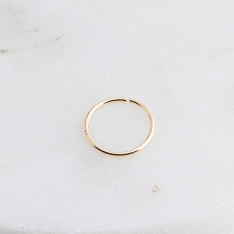 SOLID GOLD Open Ring Nose 7.5 mm Hoop