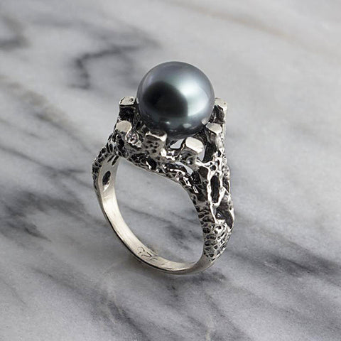 Sterling Silver with Black Saltwater Tahitian Pearl Ring