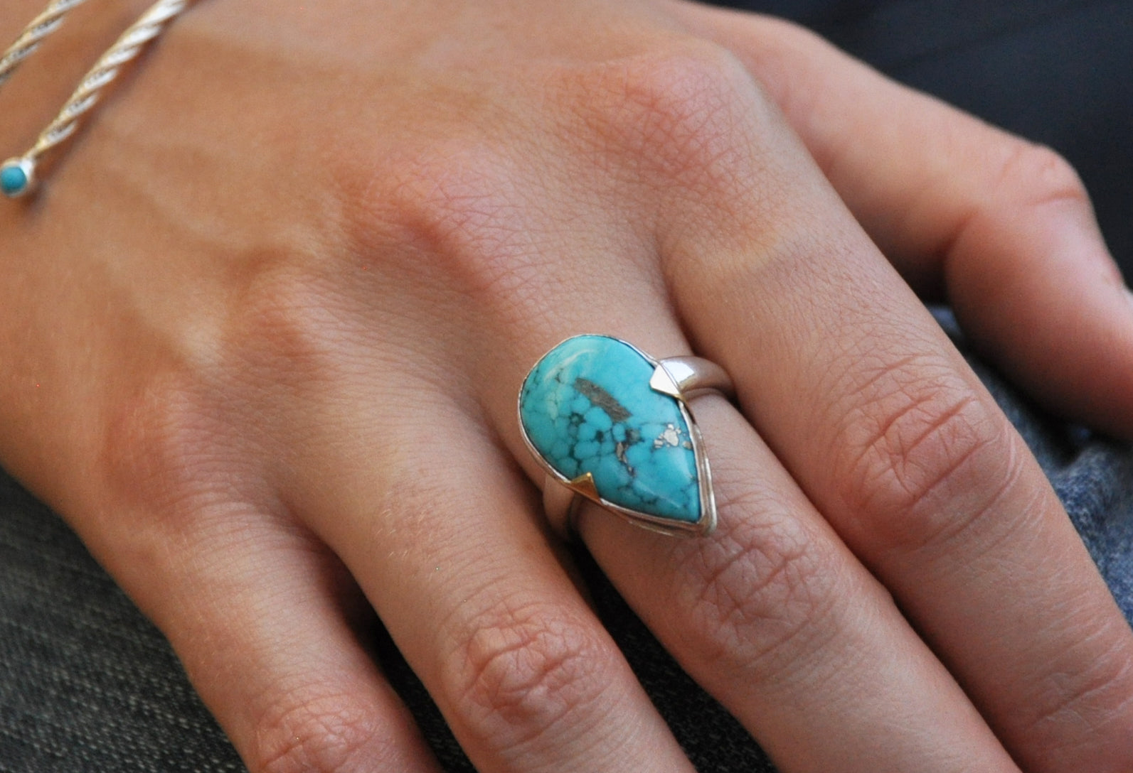 Sterling Silver & Solid Gold Turquoise Ring