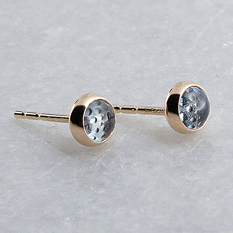 SOLID GOLD Stud Earrings with Aquamarine 4 mm
